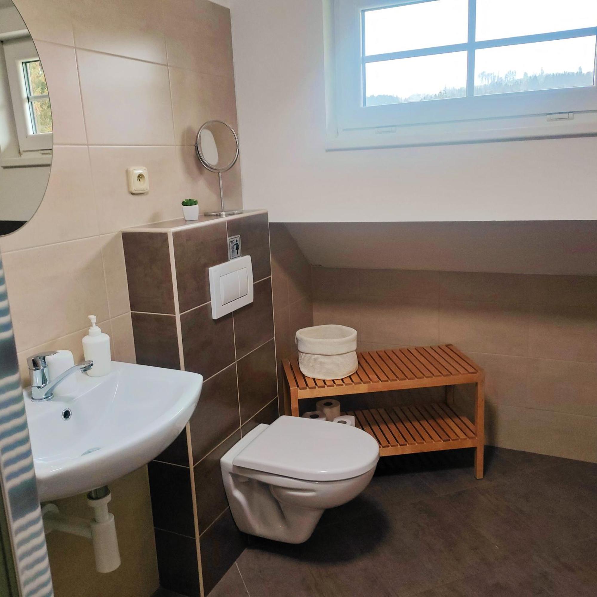 U Tomicku Hotel Пасеки над Изероу Екстериор снимка